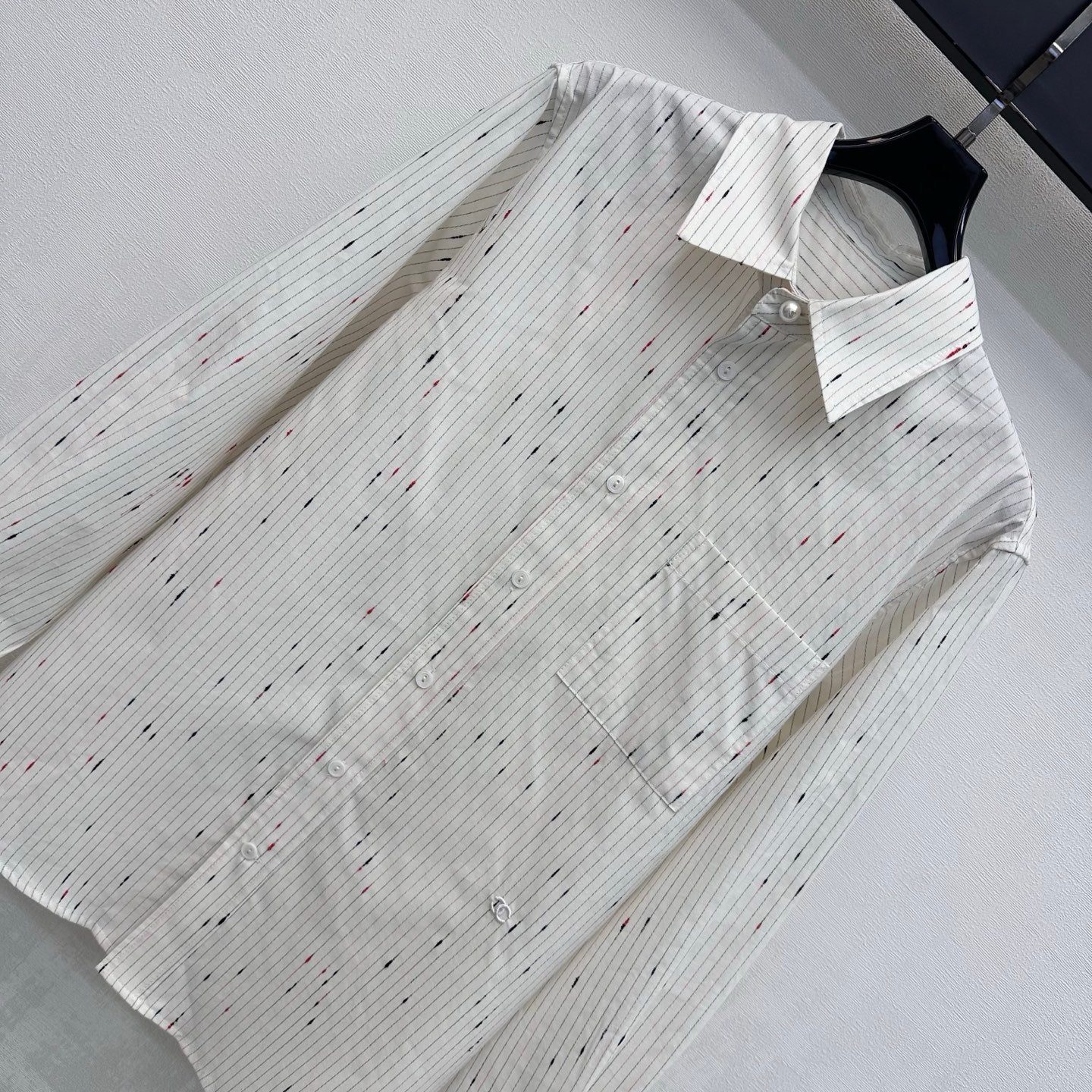 26 New Embroidered Striped Shirt