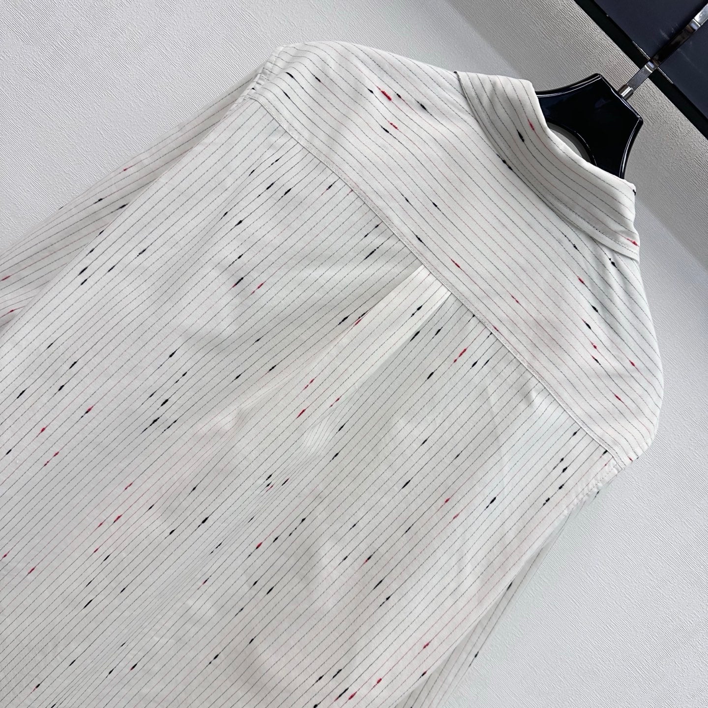 26 New Embroidered Striped Shirt