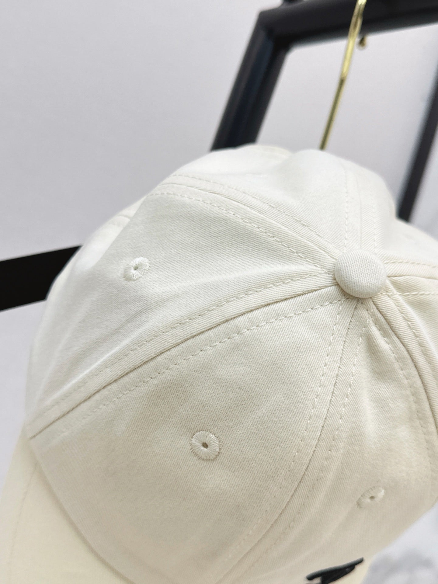 26 New Color-Block Logo Baseball Cap