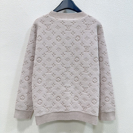 26 New Monogram Knit Top