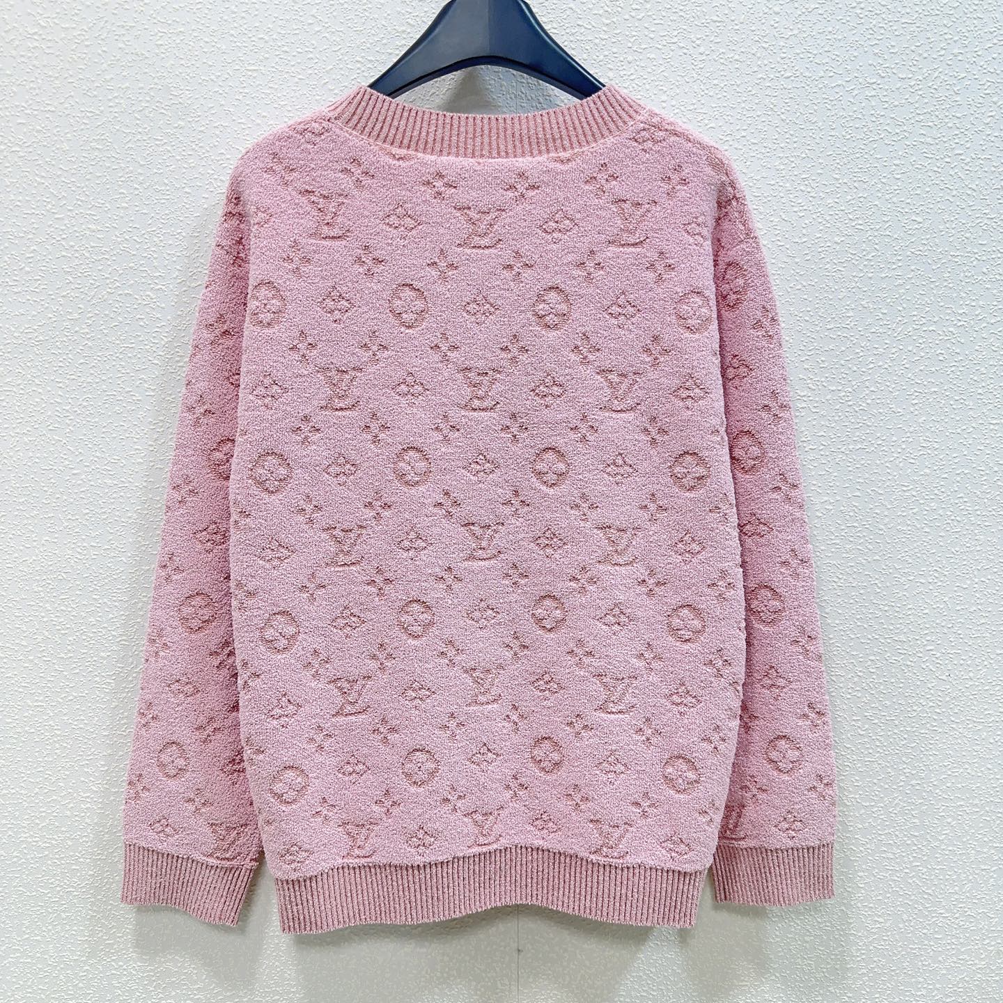 26 New Monogram Knit Top
