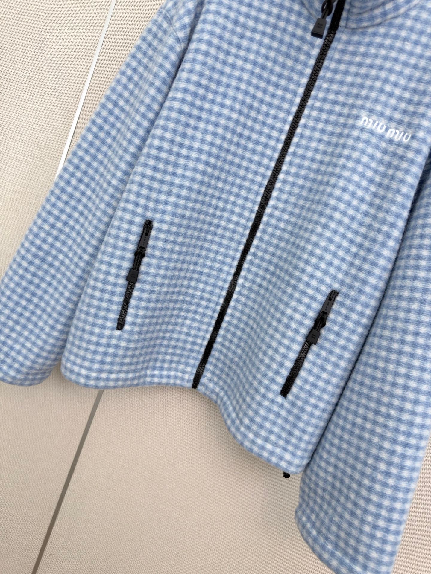 26 New Plaid Cardigan