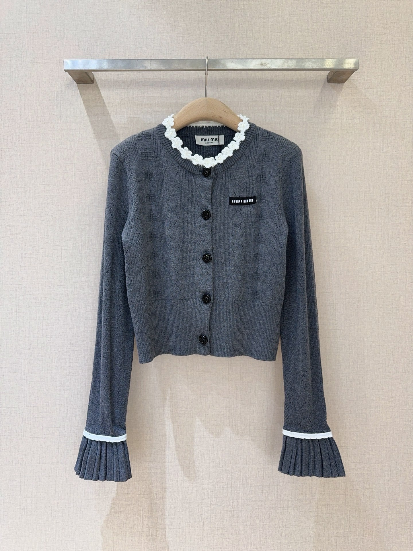 26 New Knit Cardigan