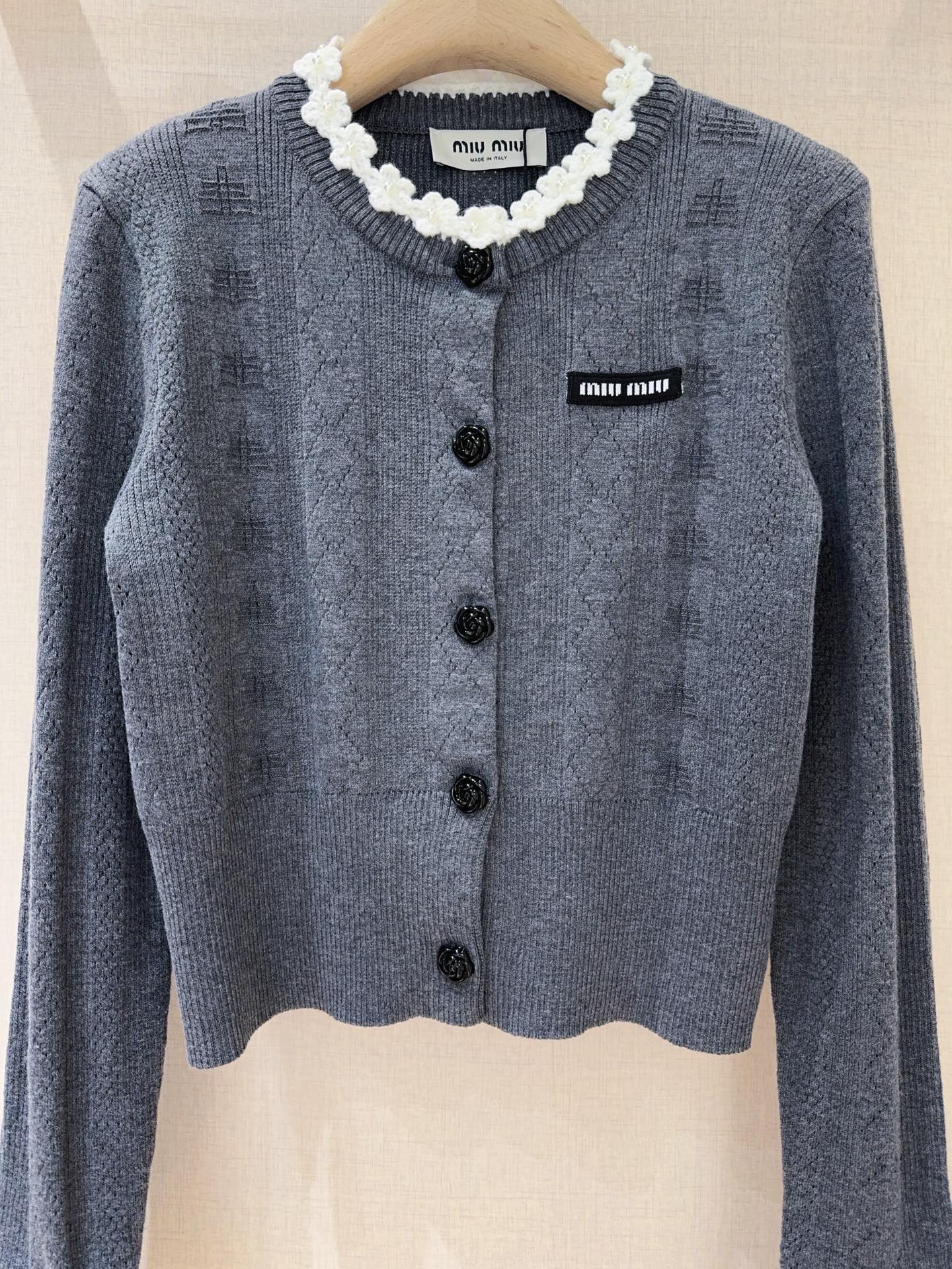 26 New Knit Cardigan
