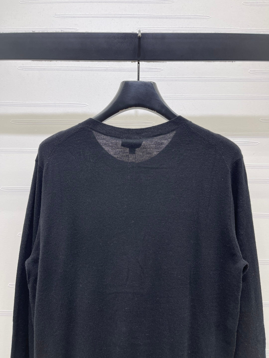 26 New Long-Sleeved Knitted Cardigan