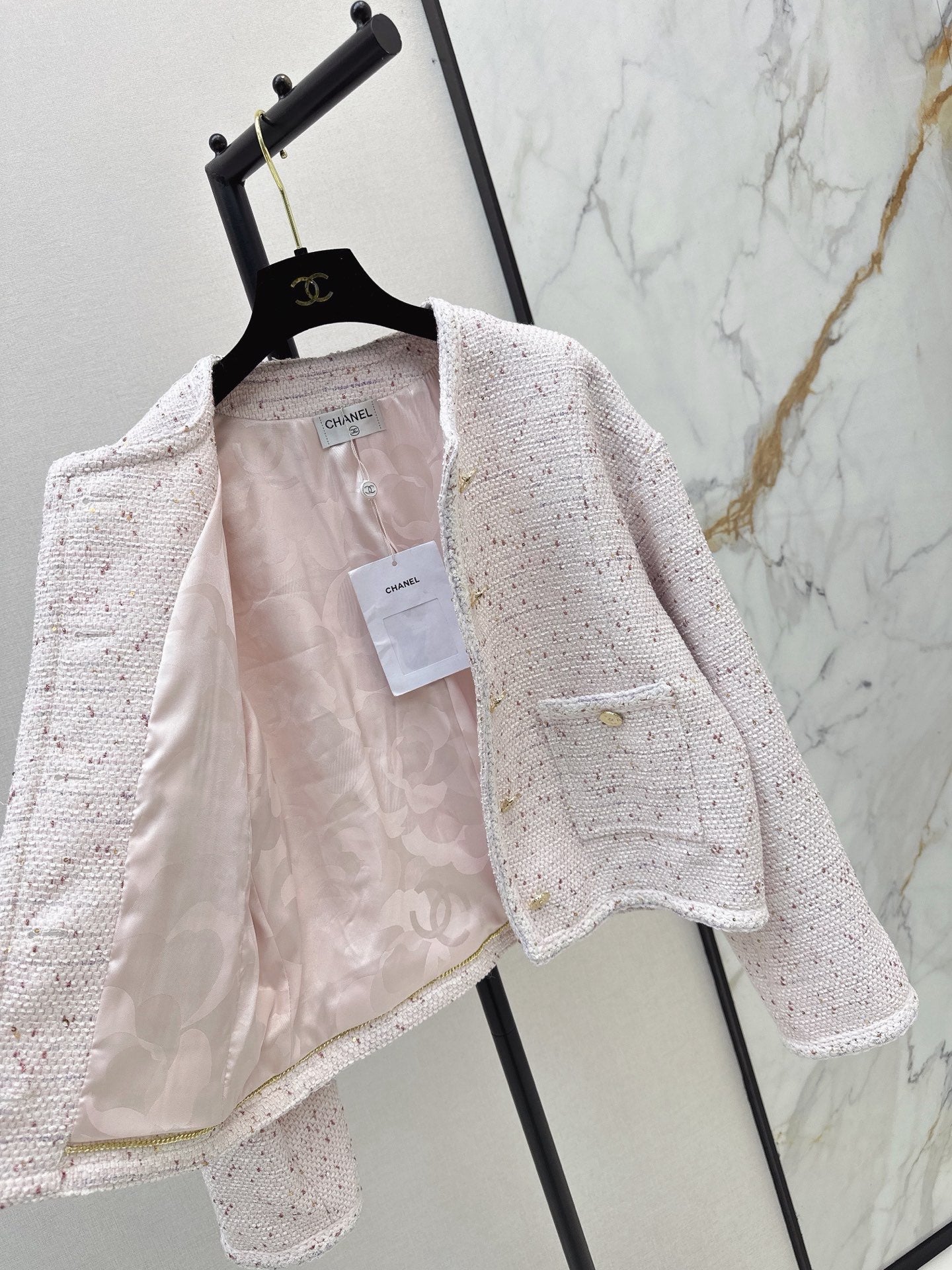 26 New Knitted Crew-Neck Jacket
