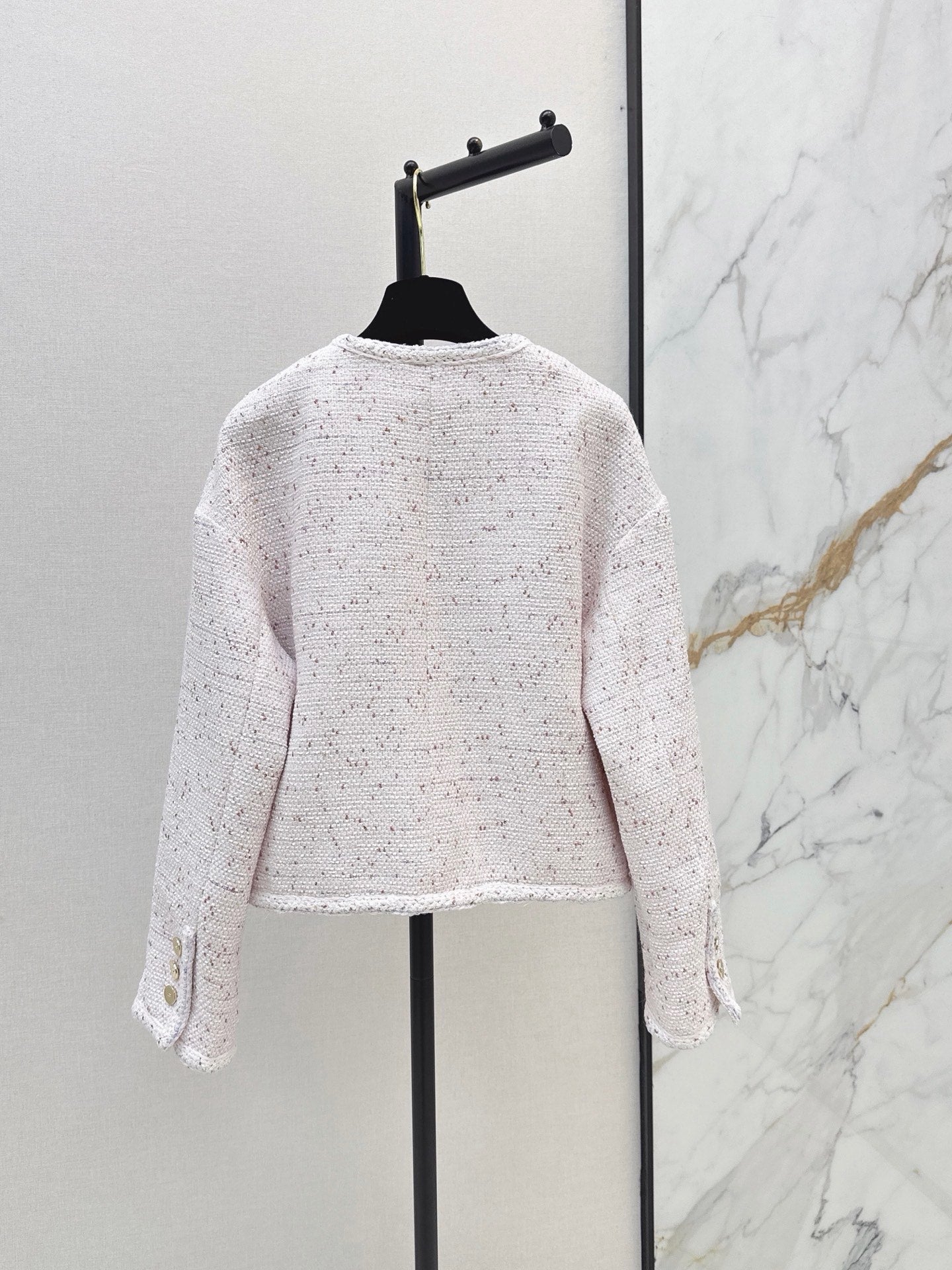 26 New Knitted Crew-Neck Jacket