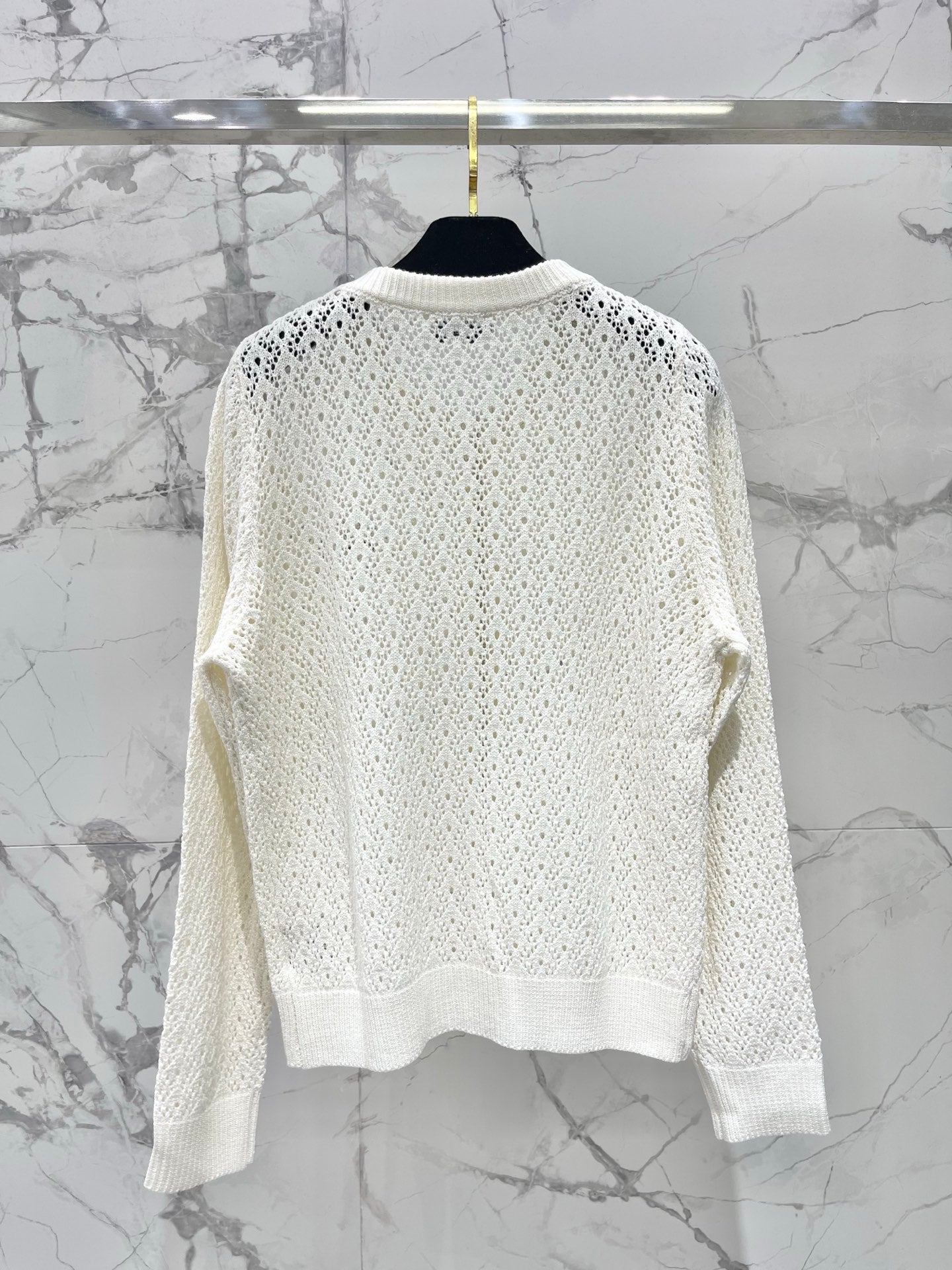 26 New Openwork Jacquard Knit Cardigan