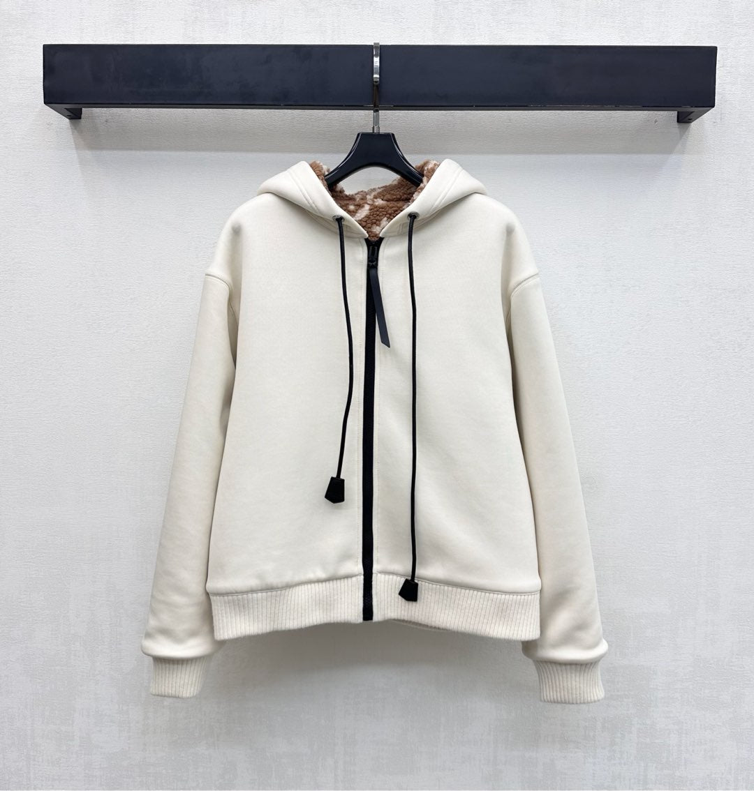 26 New Hooded Jacket