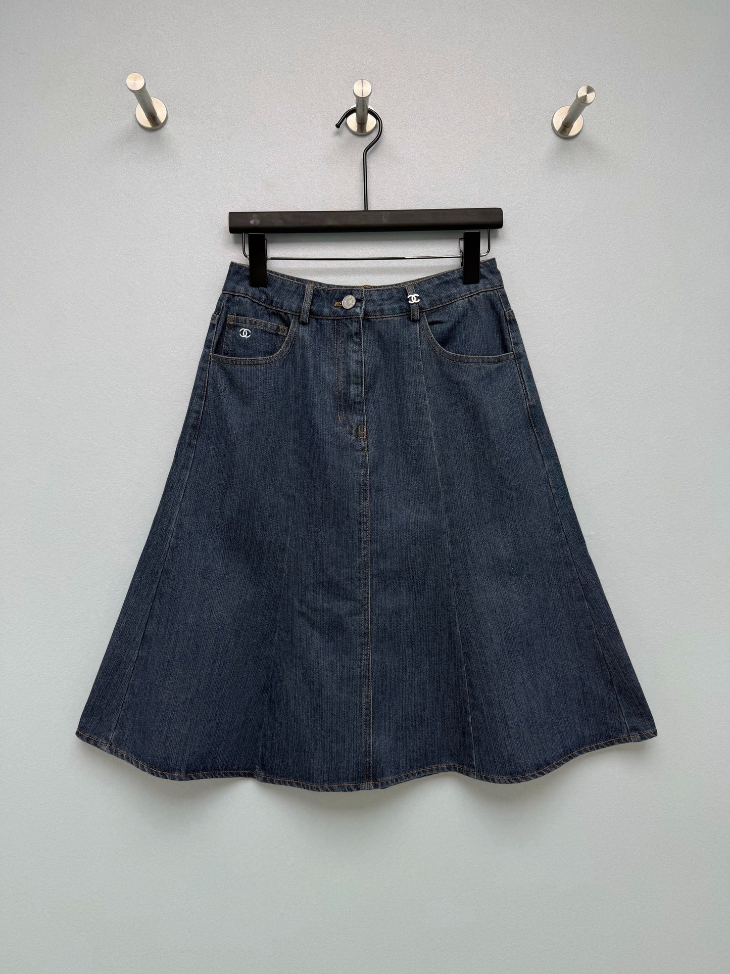 26FW New High-Waisted Denim Fishtail Midi Skirt
