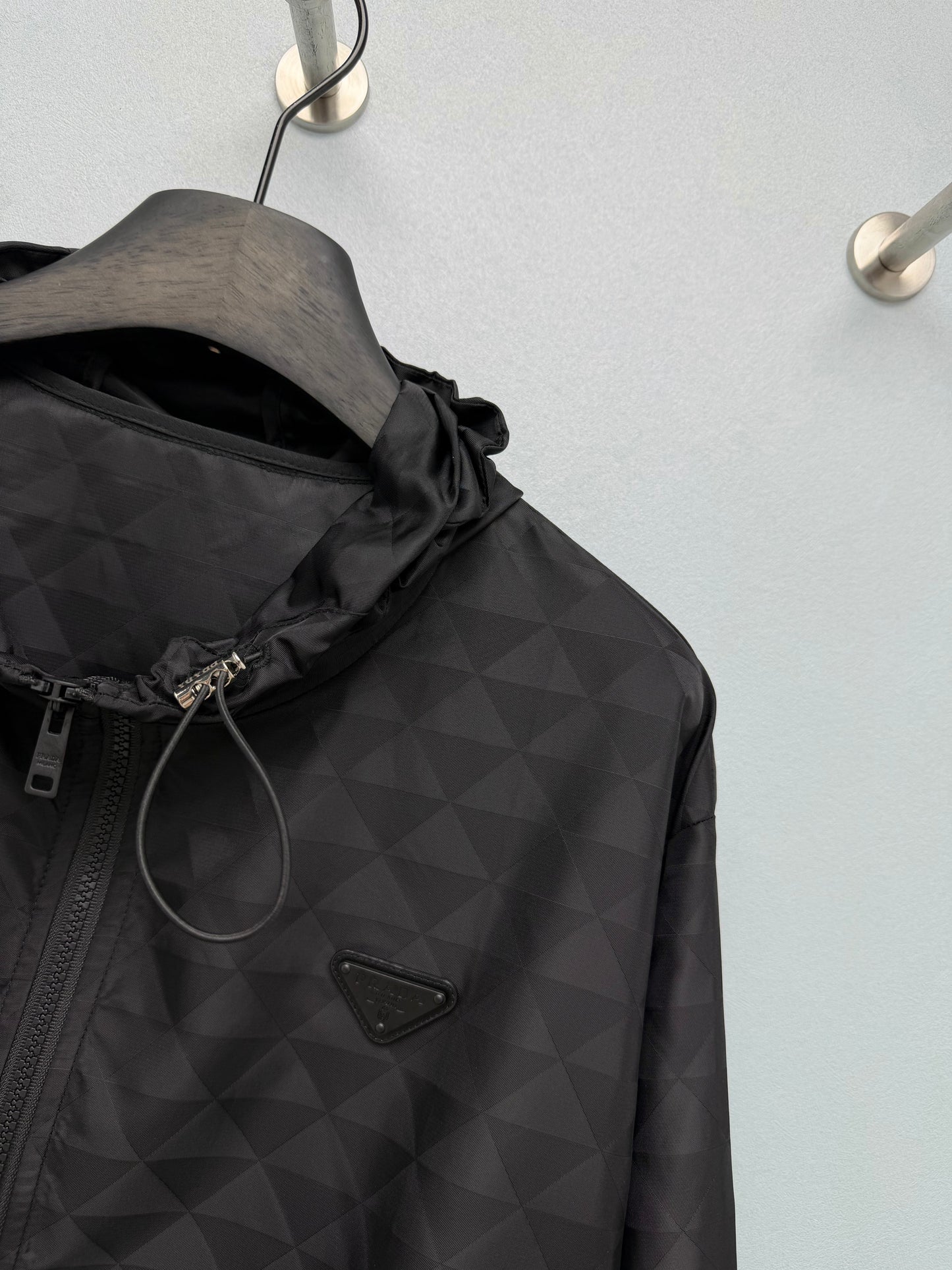 26FW New Dark Pattern Triangle Jacquard Windbreaker