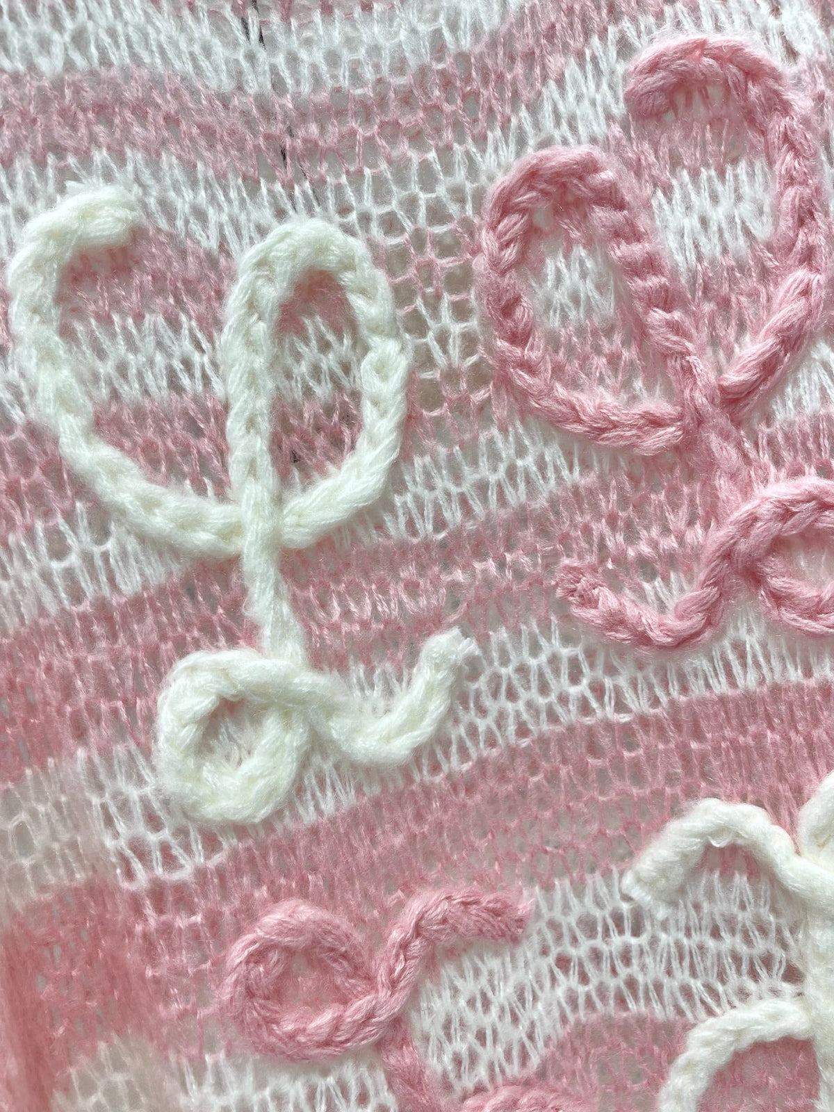 26FW New Loose-fitting Knitted Openwork Sweater