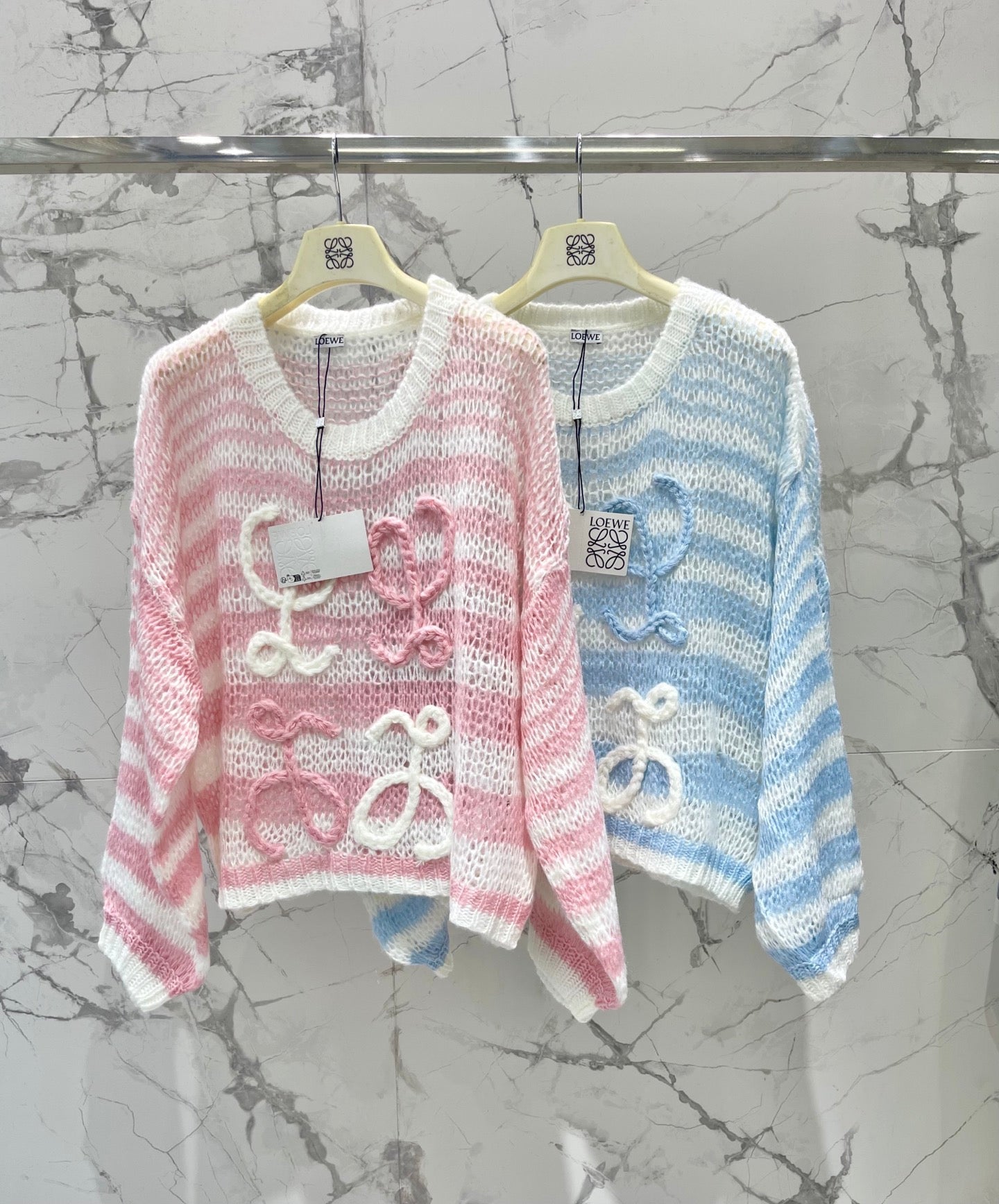 26FW New Loose-fitting Knitted Openwork Sweater
