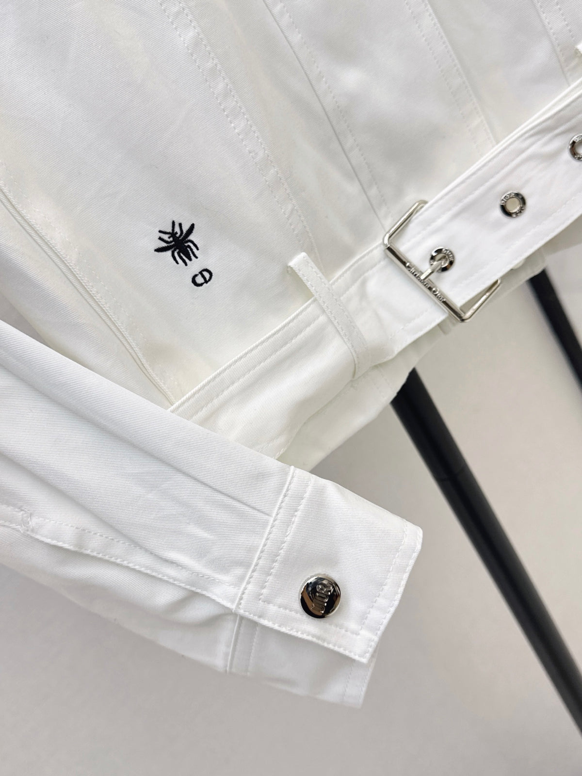 26FW New Style Bee Embroidered Trench Coat