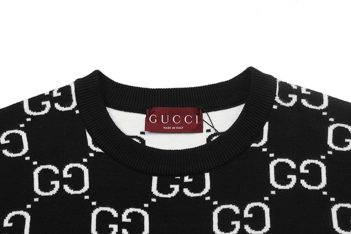 26 New All-Over Jacquard Sweater