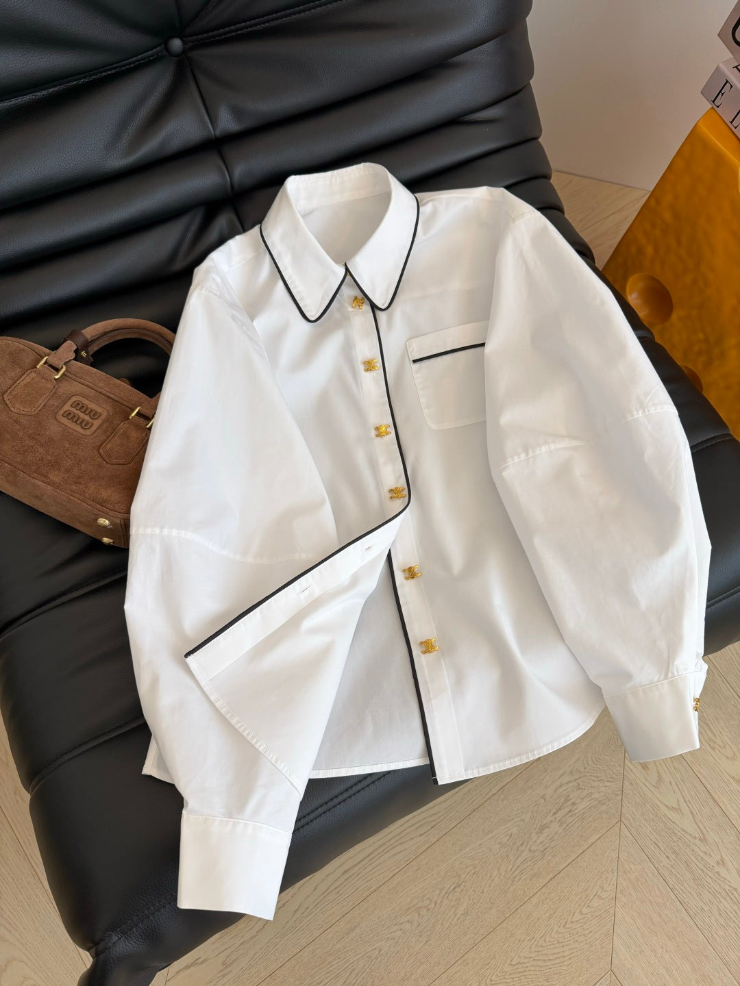 26FW New Shirt with Small Gold Buckle Detail