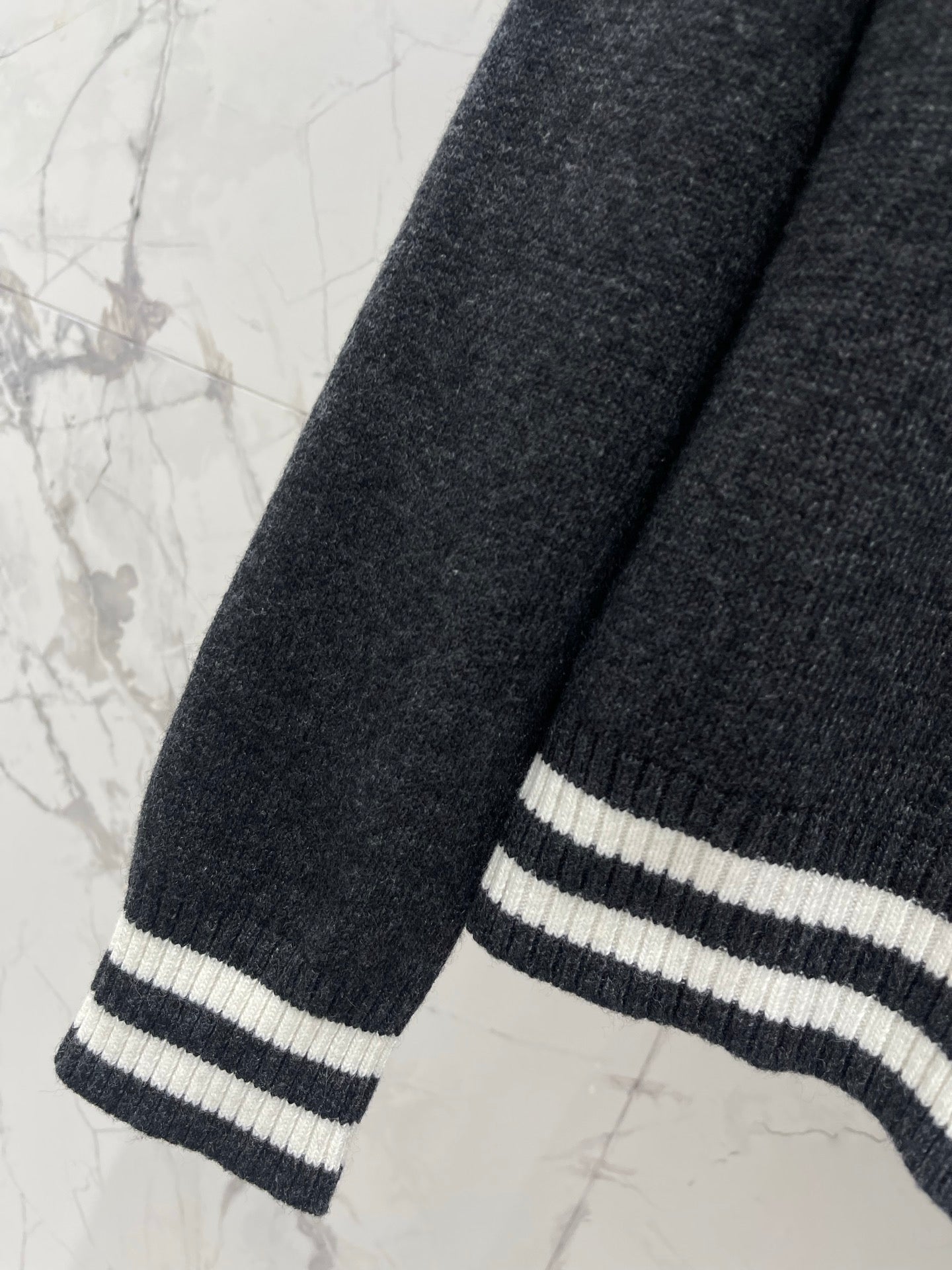 26FW New Color-Block Cardigan
