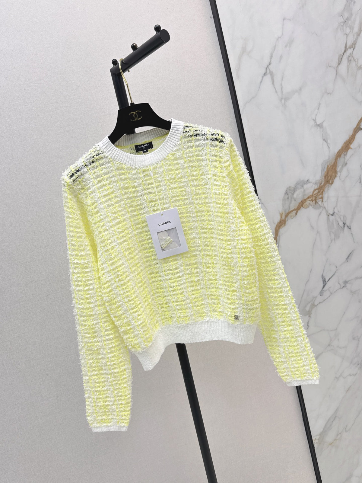 26FW New Cut-out Vertical-Ribbed Top