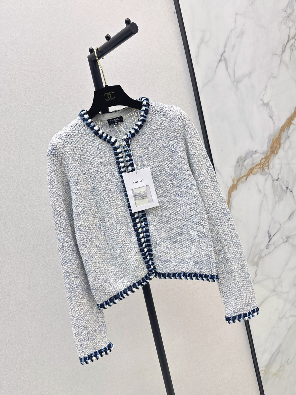 26FW New Blue and White Knit Cardigan