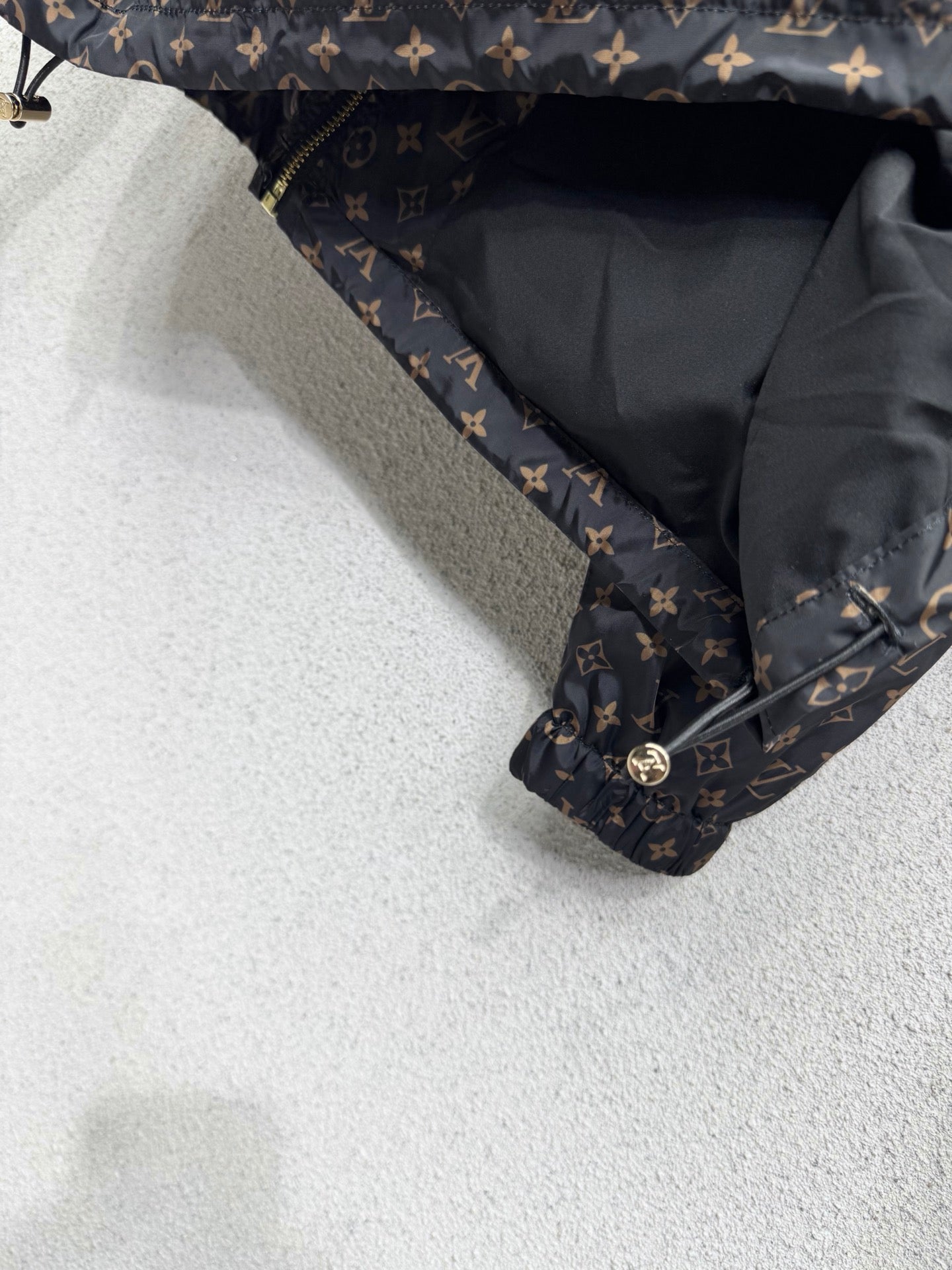 26FW New Monogram Hooded Set