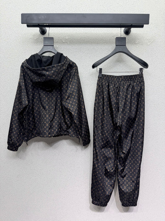26FW New Monogram Hooded Set