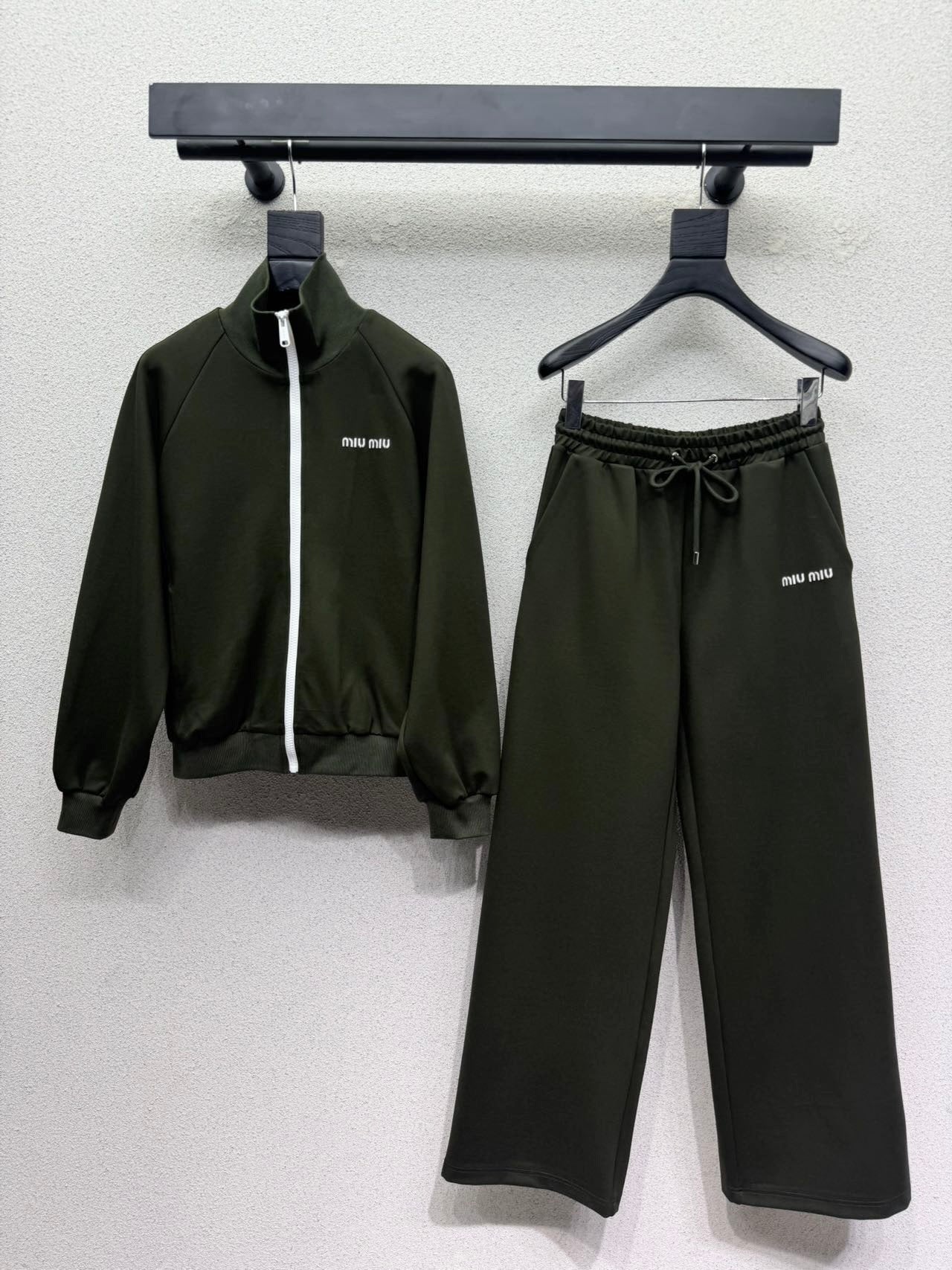 26FW New Embroidered Logo Casual Set