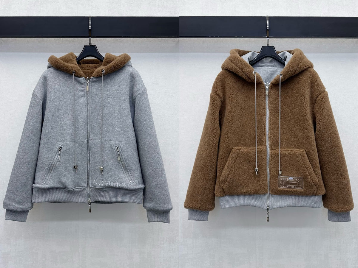 26FW New Reversible Hooded Shearling Jacket