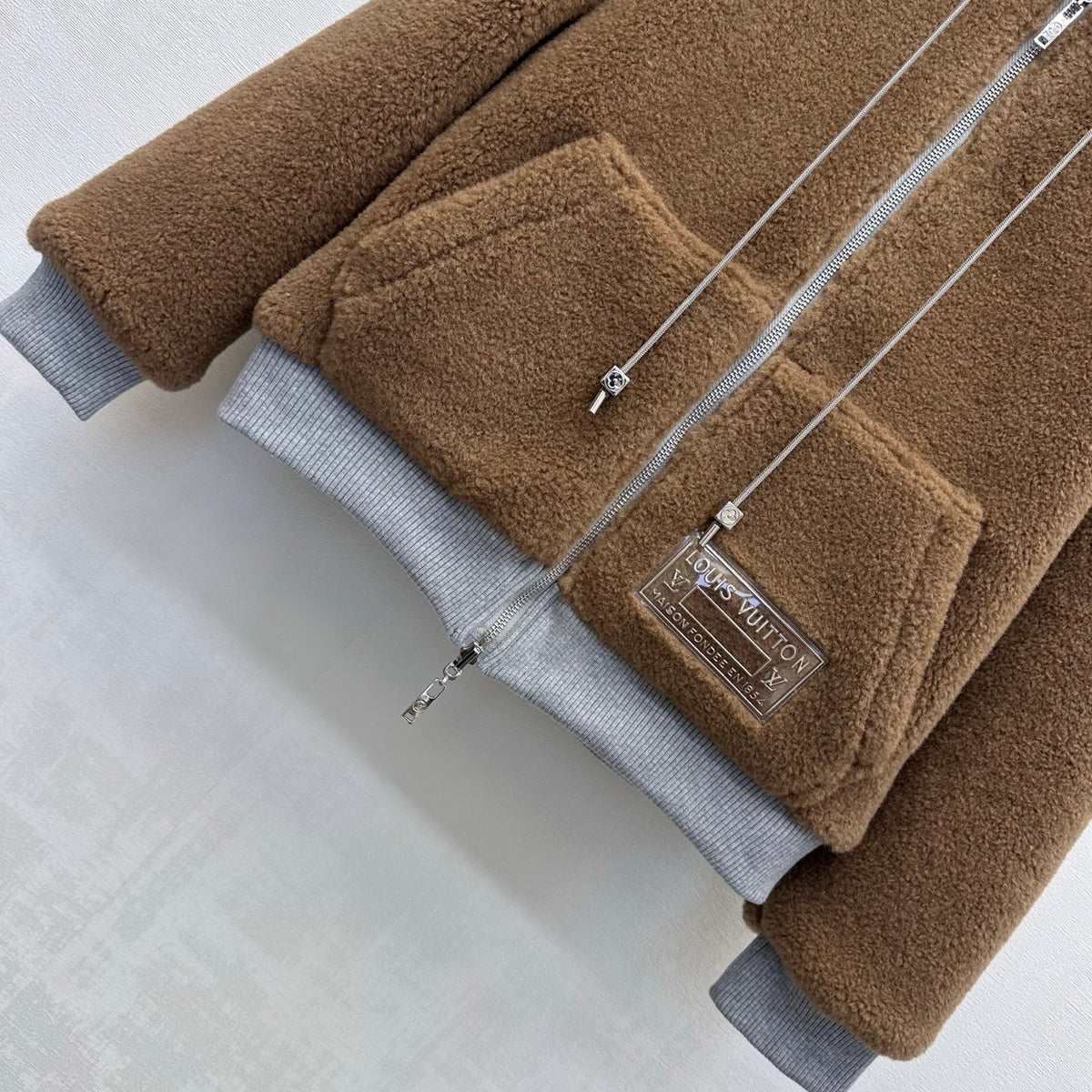 26FW New Reversible Hooded Shearling Jacket