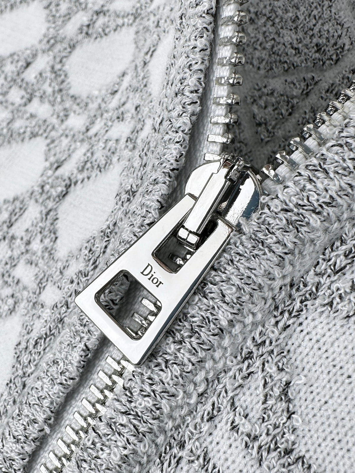 26FW New Cannage-Pattern Knit Cardigan