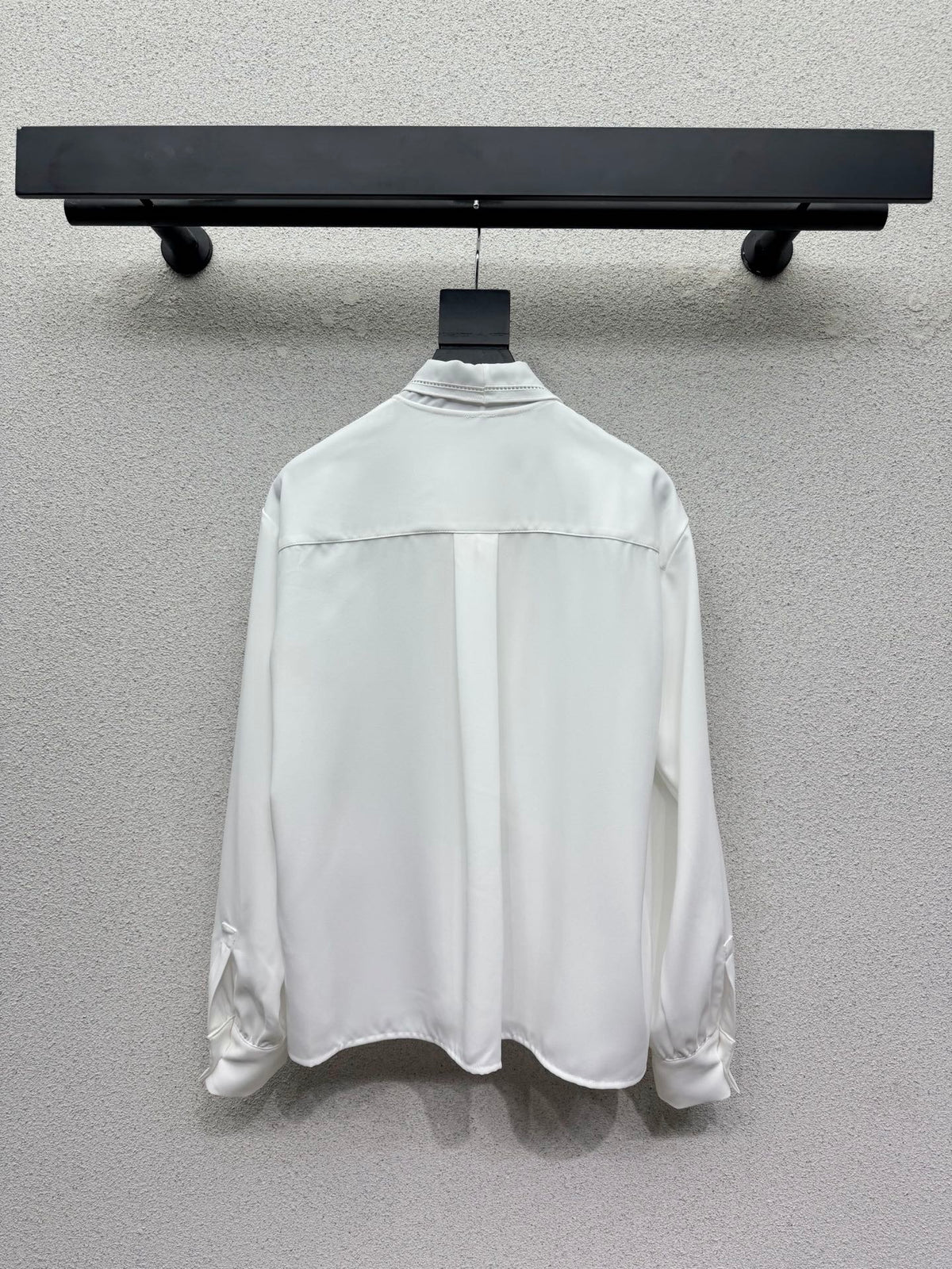 26FW New Long-Sleeve Bow-Tie Shirt