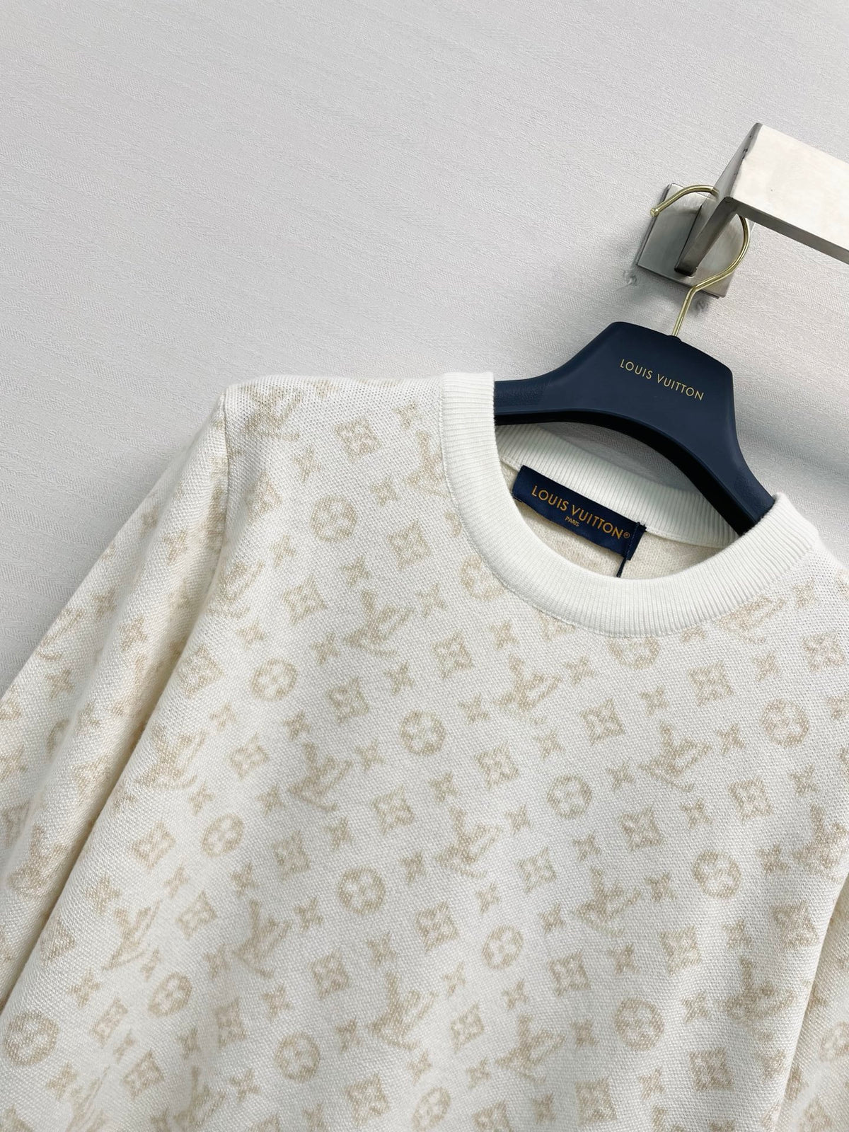 26FW New Color-Block Monogram Knit Long-Sleeve Top